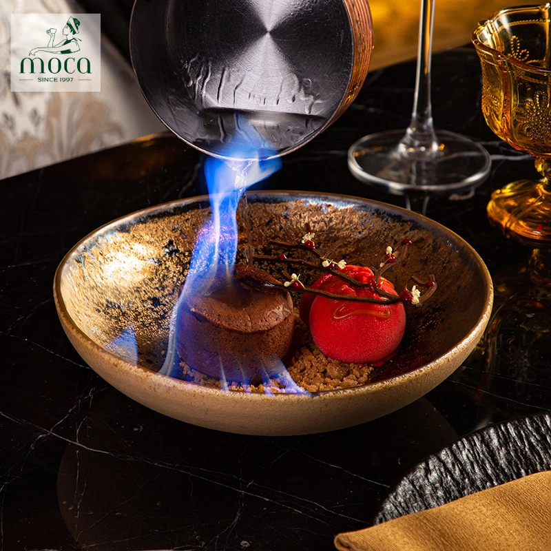 Moca Dining — un refuge raffiné où l’élégance végétale rencontre le charme intemporel à la française.