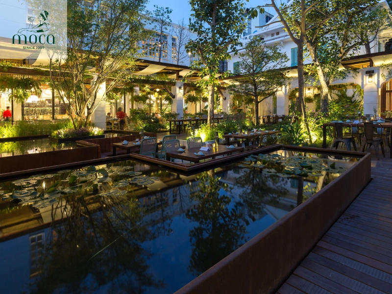 Ngon Garden – traditional Vietnamese vegetarian cuisine by the peaceful Thien Quang Lake.