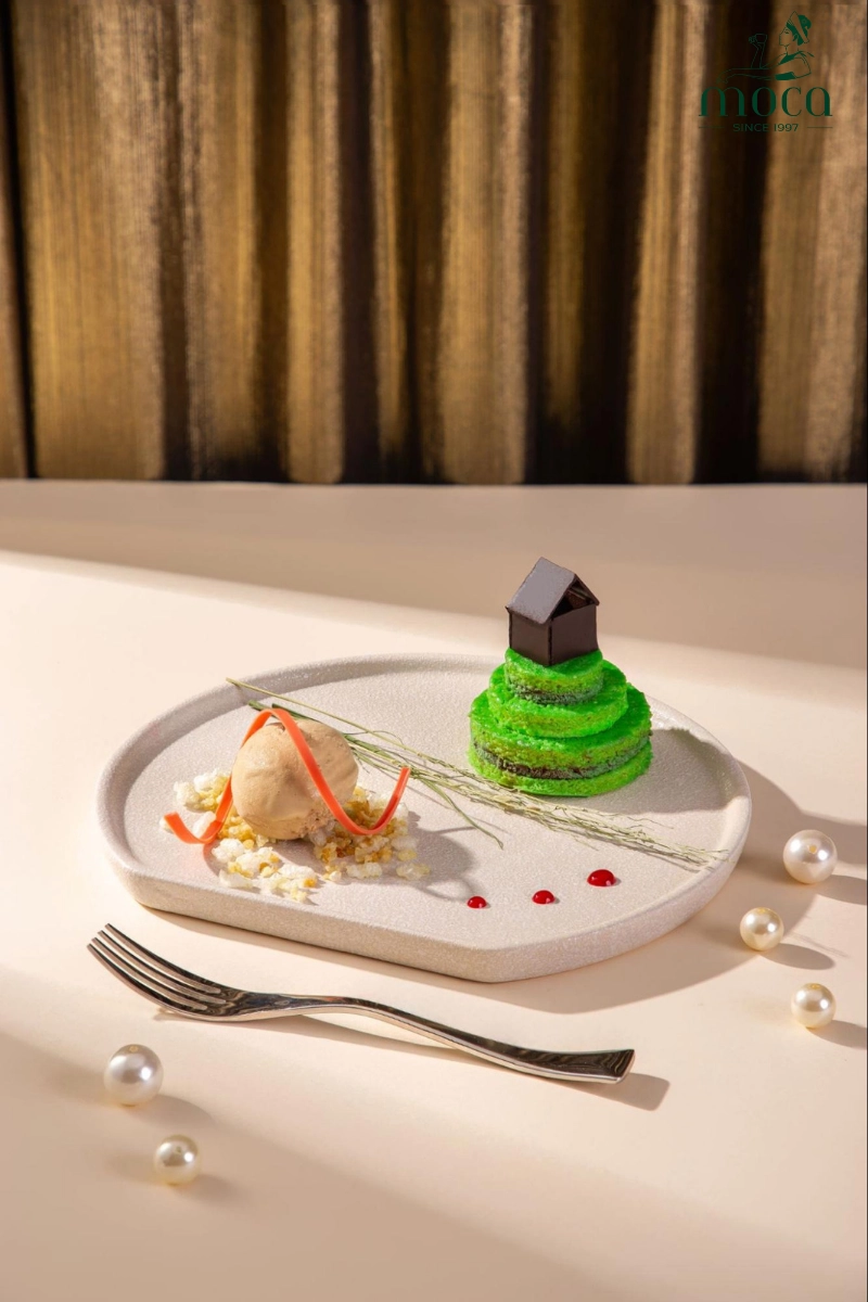 The Essence of Valentine Pastries in High-End Gastronomy