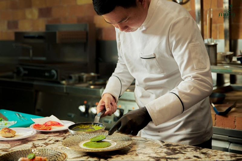 革新と芸術的表現:モダンキッチンの柱