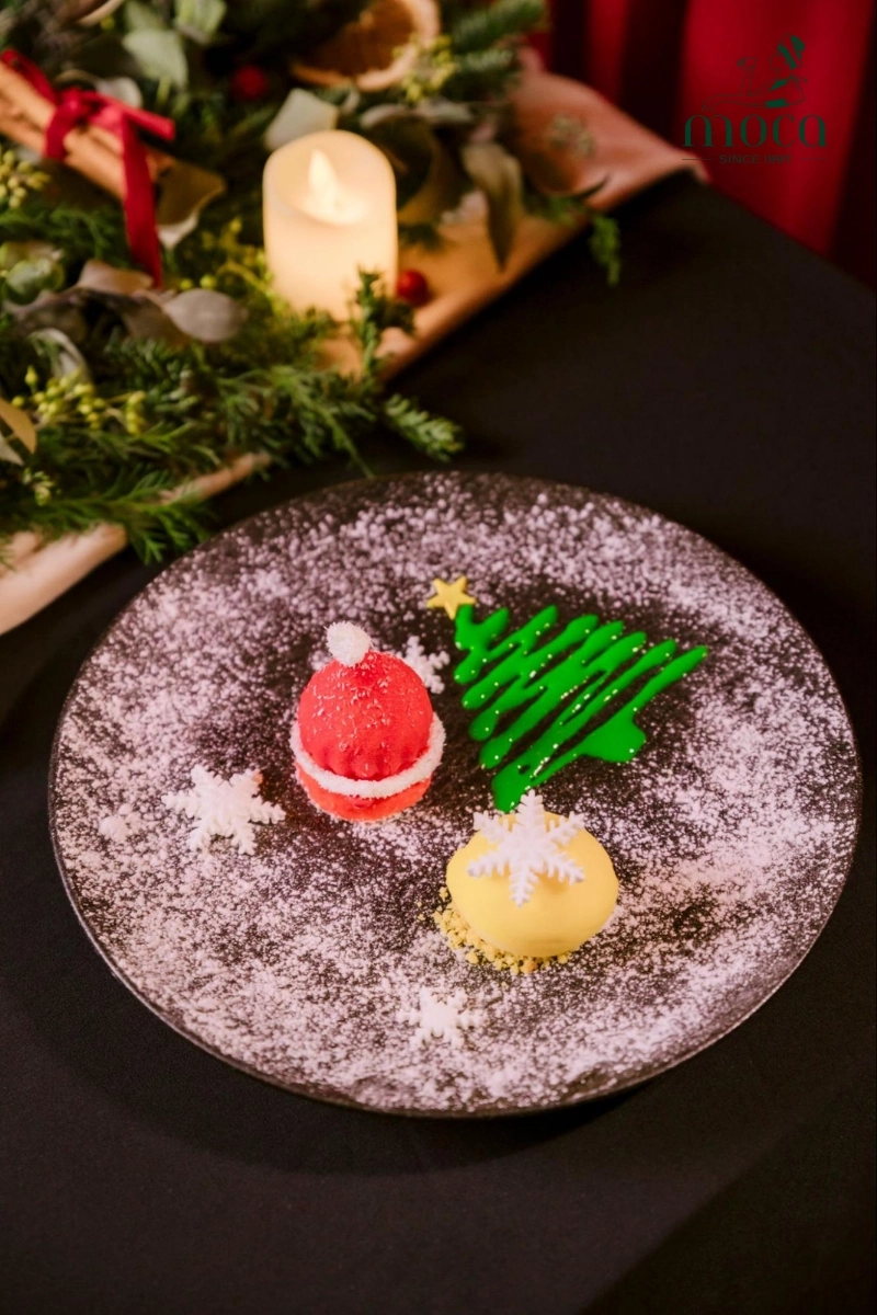 The Artistry and Craftsmanship of Festive Confections