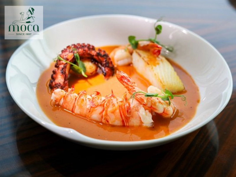 From sea to plate — fine dining seafood, sourced with care and served with elegance.
