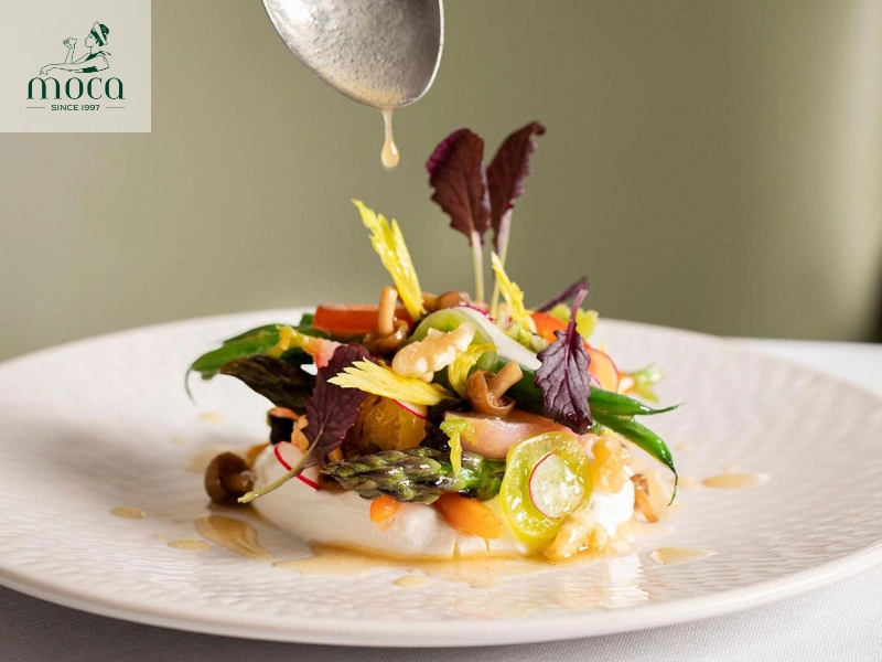 From refined to extraordinary: Michelin dining spans a wide range of prices, each level offering a unique taste of culinary excellence.