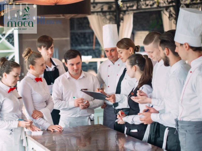 Effective training strategy – blending technology, feedback, and continuous growth to shape world-class fine dining teams.