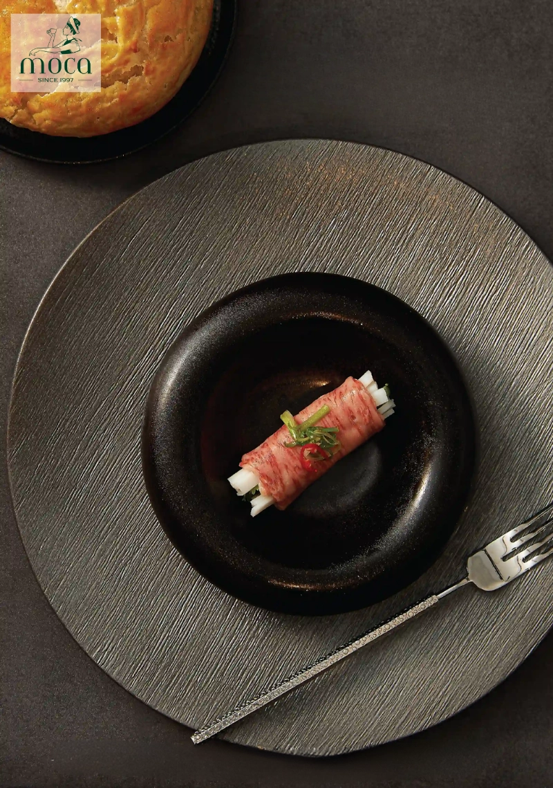 Moca Dining’s signature: the Moca Phở Wagyu Puffed Pastry—where tradition meets innovation in every bite