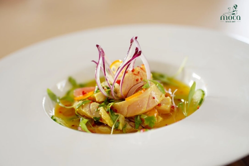 세비체 경험에 대한 Moca Dining만의 시그니처 접근 방식