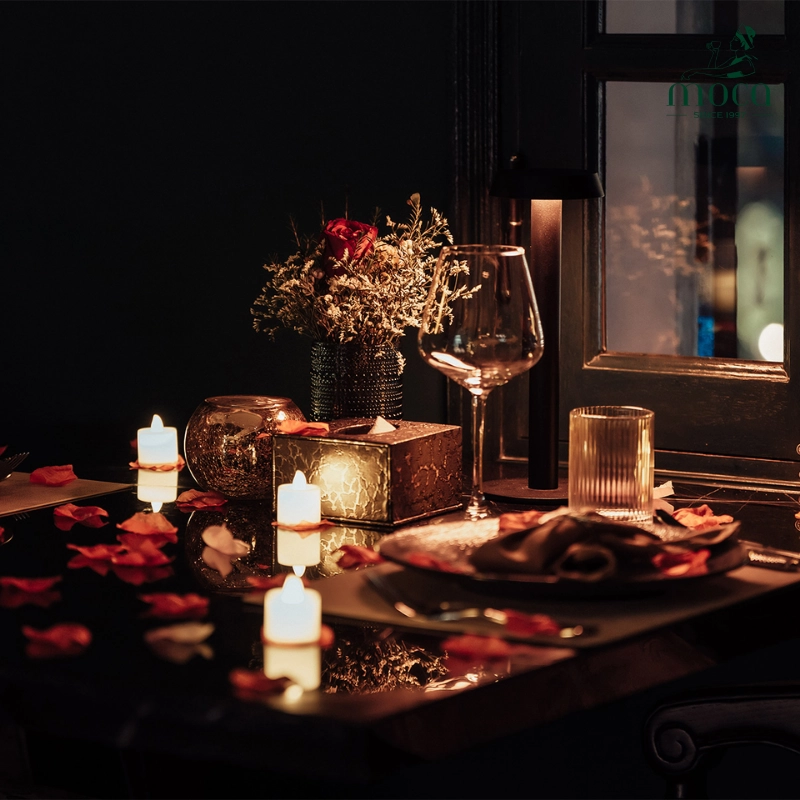 Enhancing the Romantic Atmosphere Through Sophisticated Design