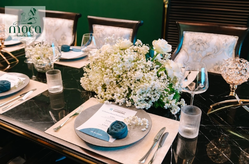 A seamless fine dining experience blends elegant attire, punctuality, thoughtful engagement, and a refined atmosphere.