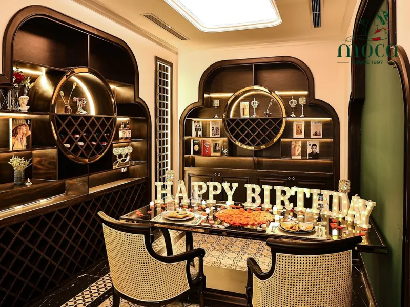 Fine dining contemporary cuisine Fine dining contemporary cuisine