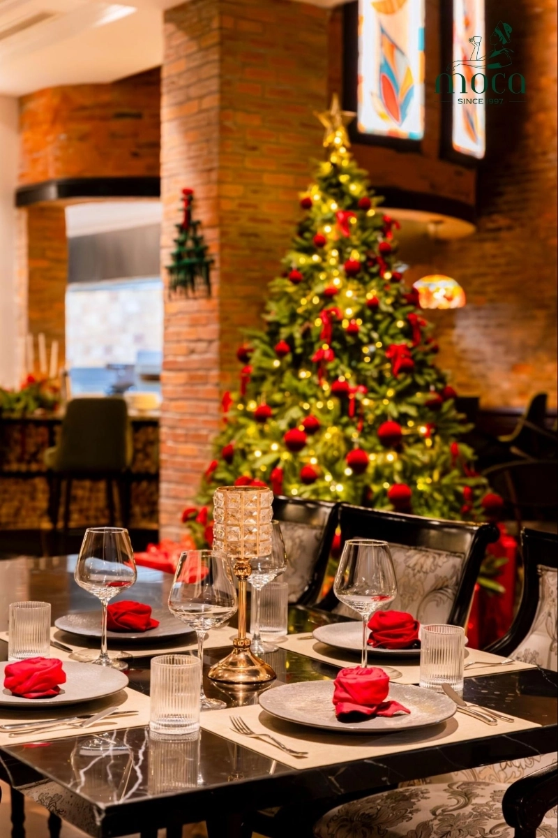 Connect with Moca Dining