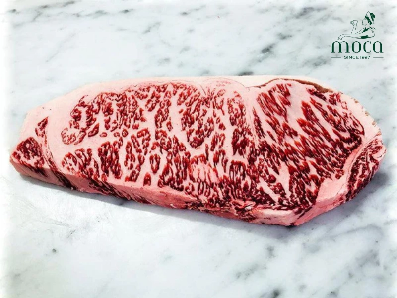 Miyazaki A5 Wagyu at Moca Dining is carefully sourced with official certification and charcoal-grilled over Binchotan, preserving its delicate flavor and melt-in-the-mouth texture.