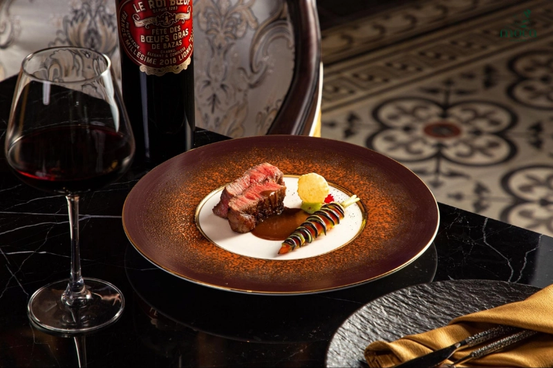 왜 모카 다이닝이 스테이크 애호가들의 결정적인 선택인가?