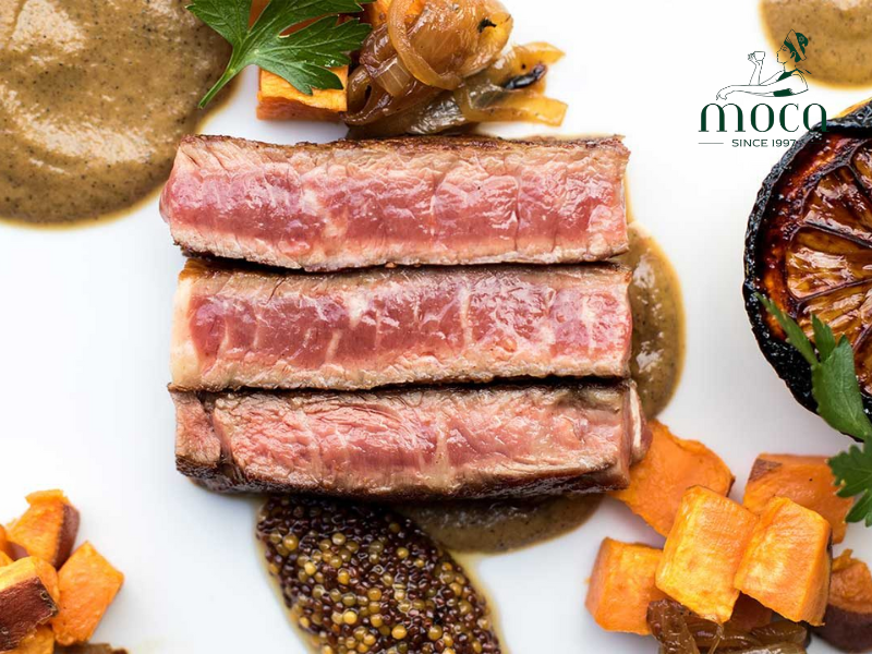 陆地珍馐——以精准与敬意烹制的优质肉类。