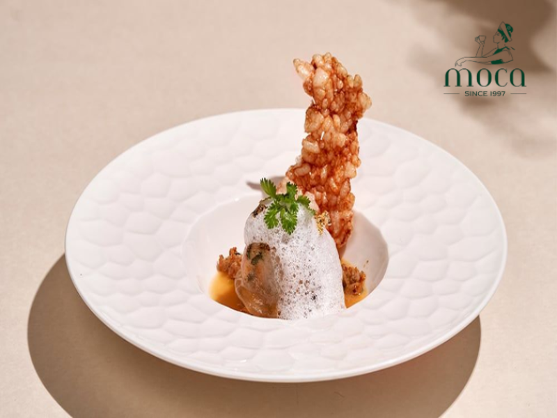 盘中艺术——每一个细节、颜色与质感都在讲述一个充满风味的故事。