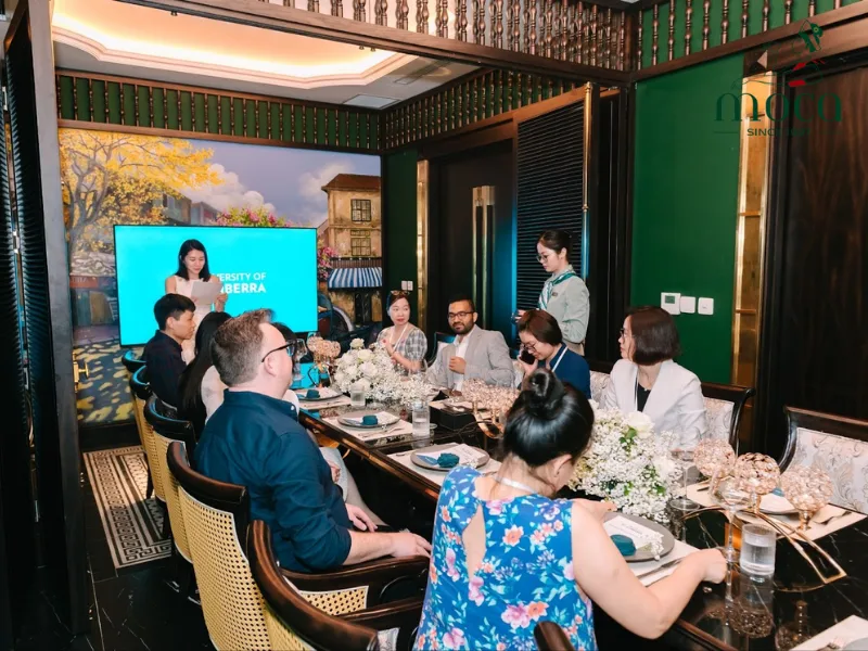 Restaurant for High-end Corporate Event