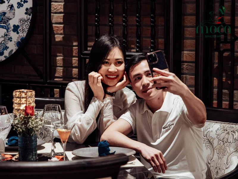 Restaurant with beautiful view in Hanoi