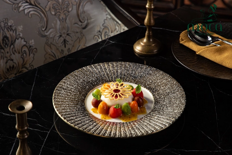 At Moca Dining, the À la Carte model is more than a service style—it’s a platform for culinary innovation, precise ingredient management, reduced food waste, and a premium, fresh dining experience for guests.