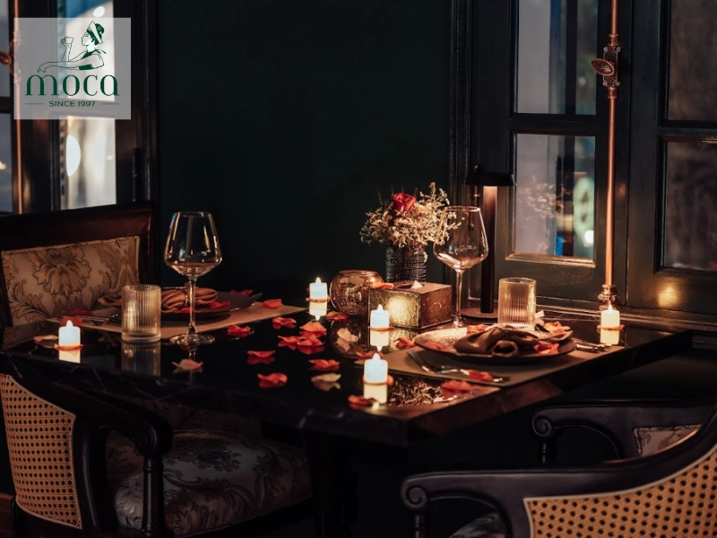 The three pillars of true fine dining – refined ambiance, exquisite cuisine, and flawless service unite to create an unforgettable experience.