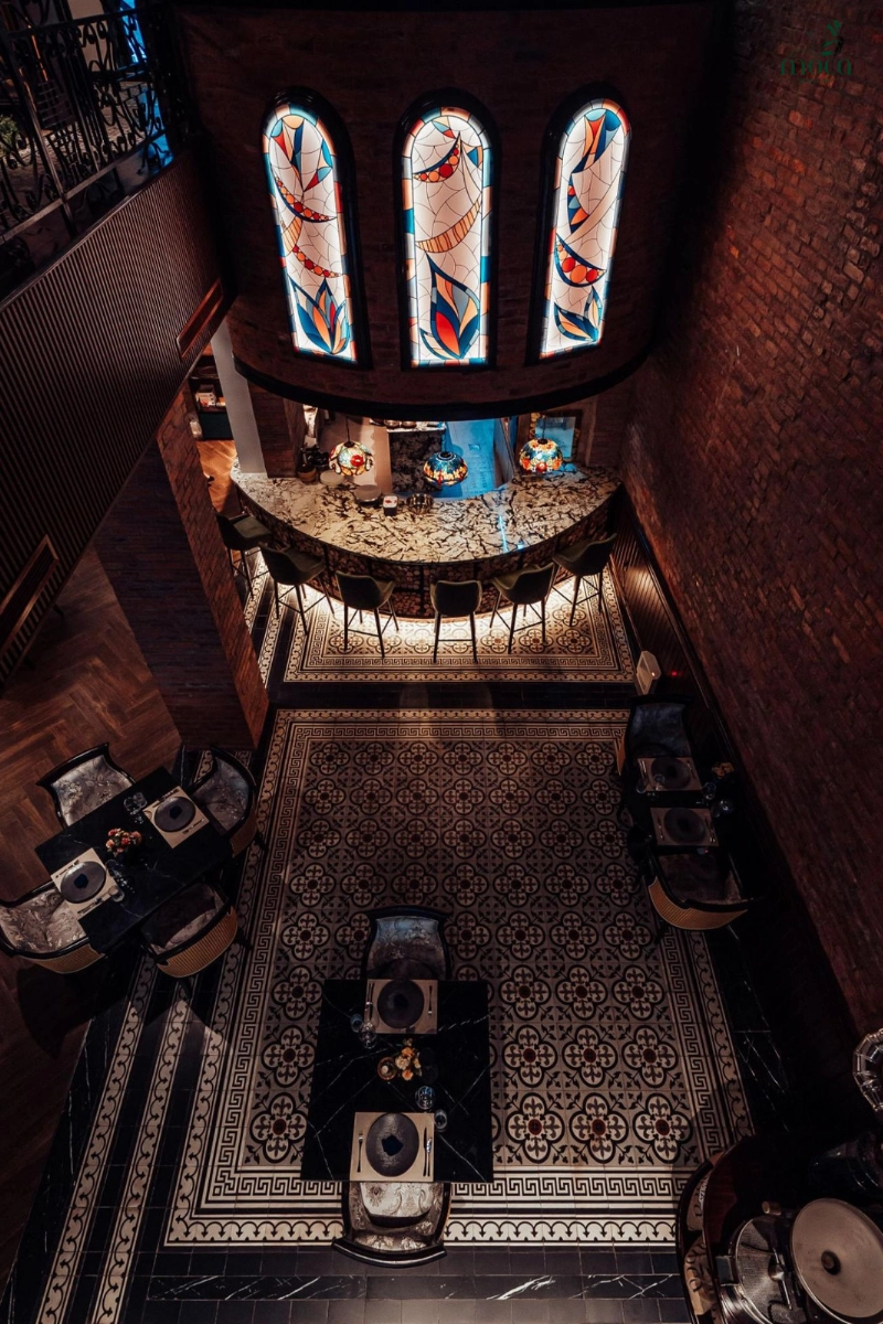 럭셔리의 상징인 완벽한 서비스와 분위기