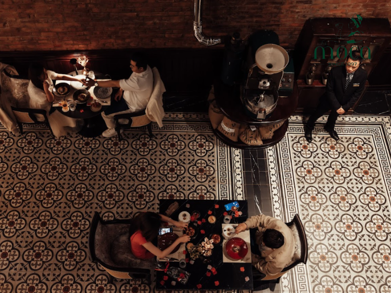 在 Moca Dining，精致餐饮不是奢侈品——而是一种精心打造、人人都能享受的优雅体验。