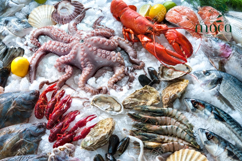Seafood flavor reflects its origin—from Hokkaido scallops to Belon and Kumamoto oysters, and rare treasures like Alaskan King Crab.