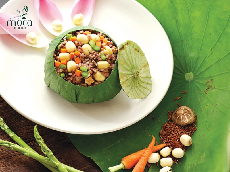 Sustainable cuisine leading the fine dining trend.